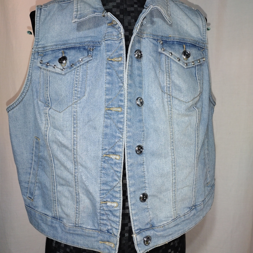Candies jean vest